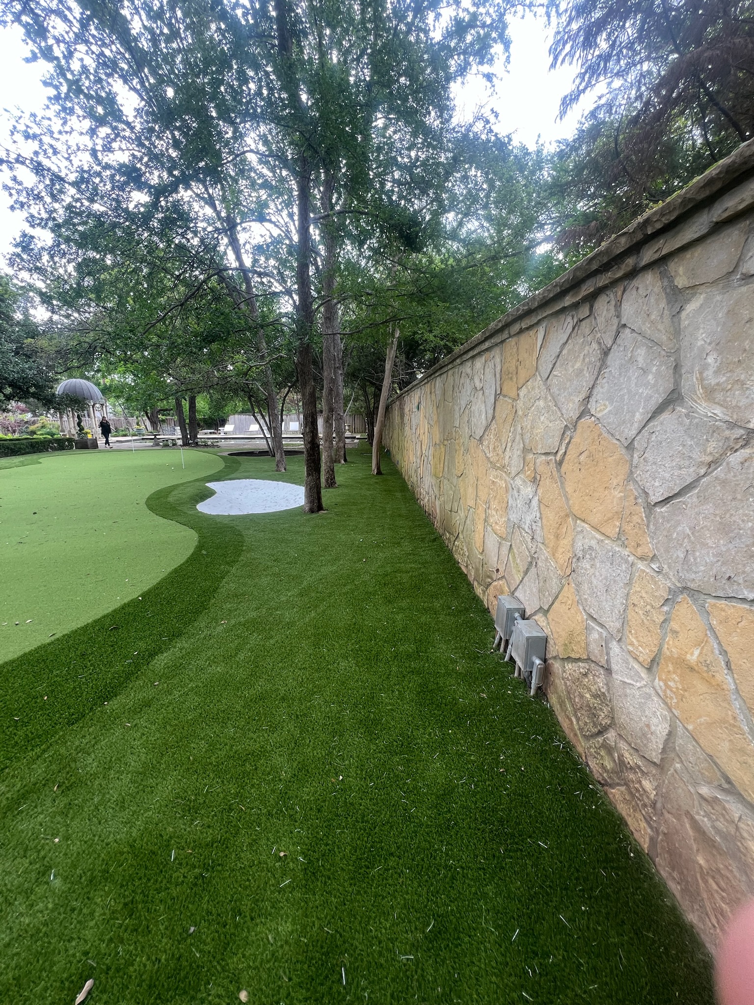 Tour Greens Dallas synthetic putting green installation project