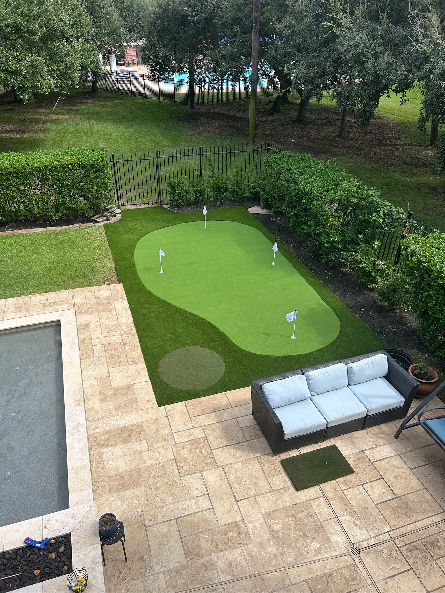 Gulf Coast short-game green with contour and cup detail
