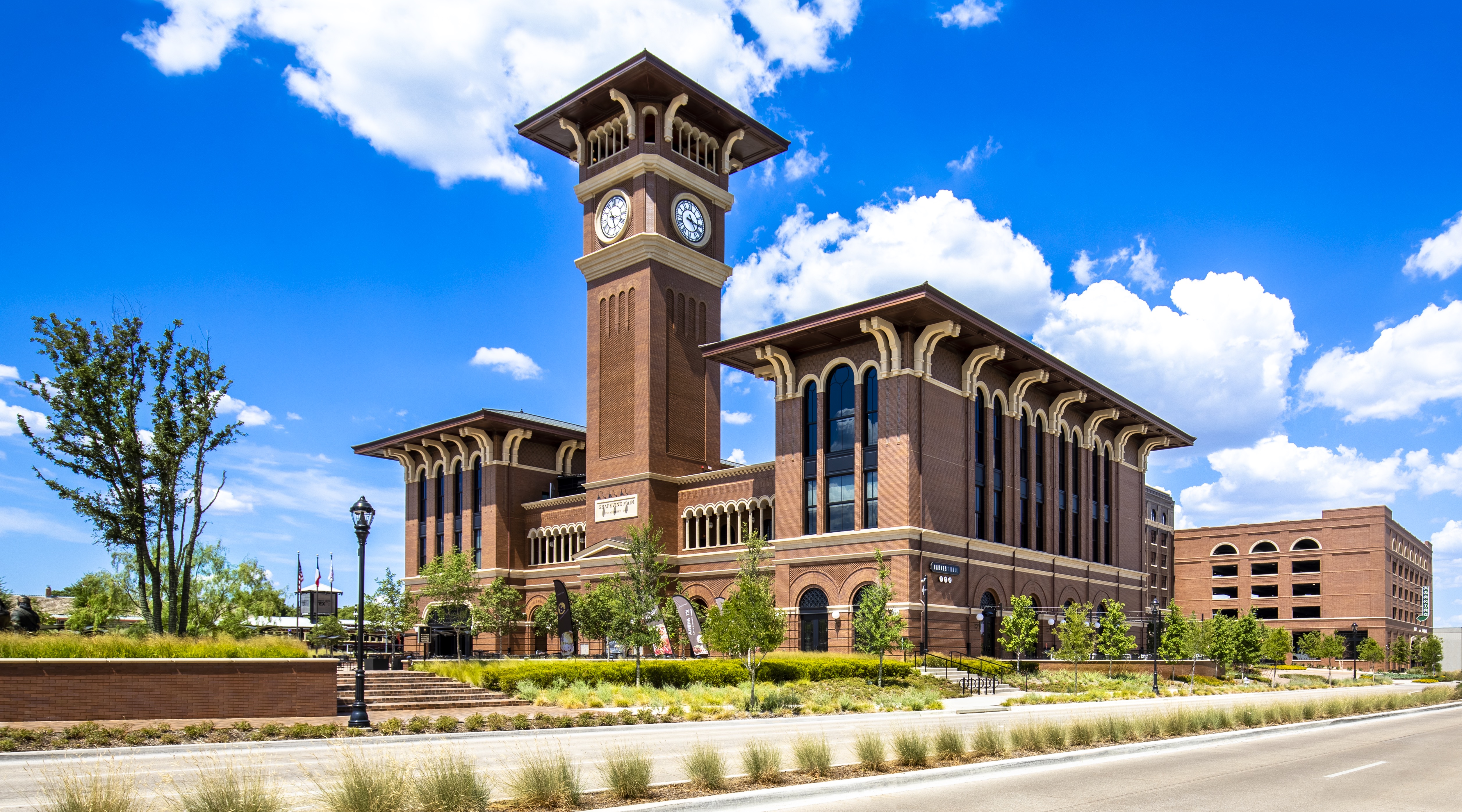 Putting green and turf installation in Grapevine, TX