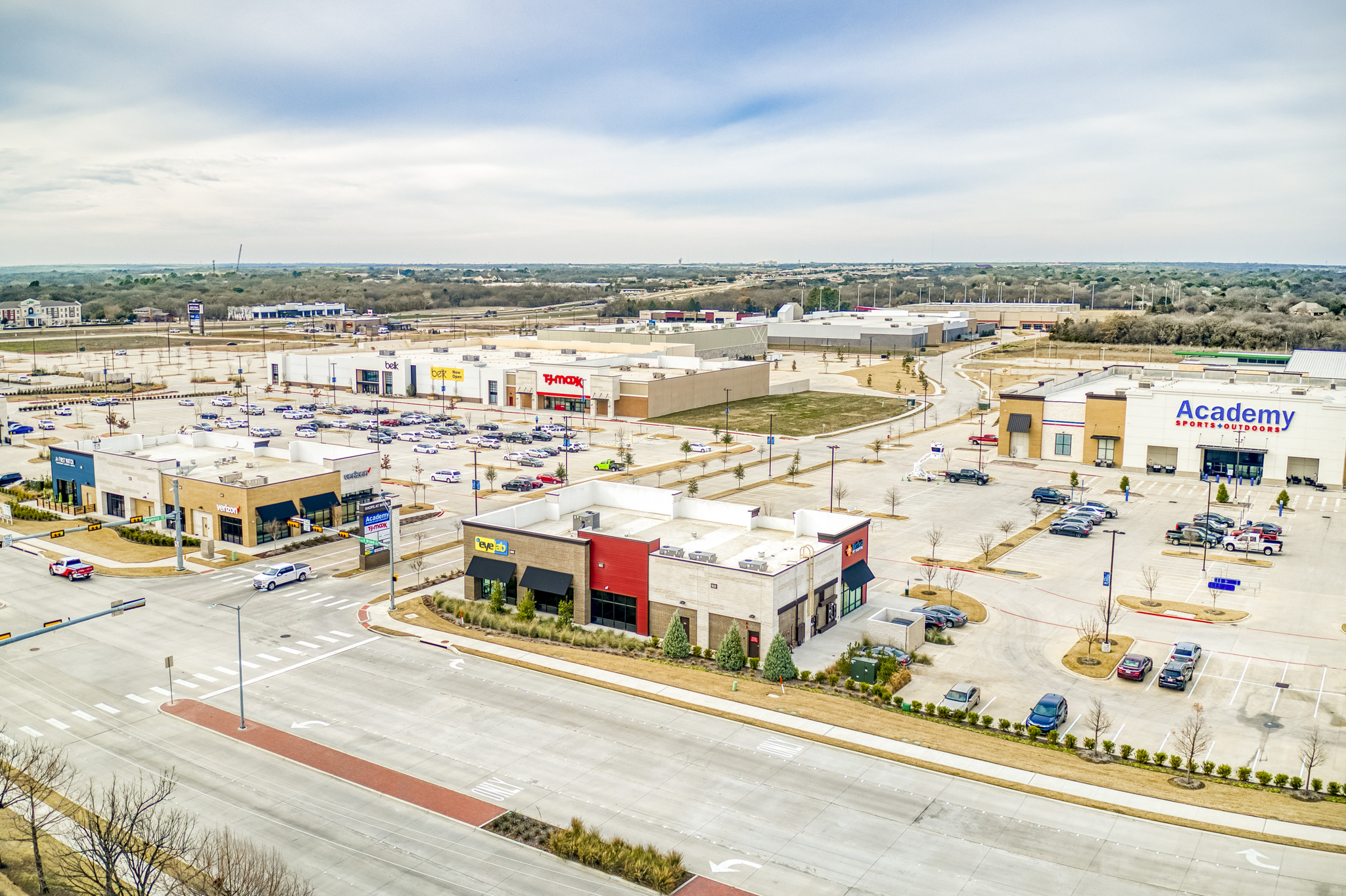 Putting green and turf installation in Mansfield, TX