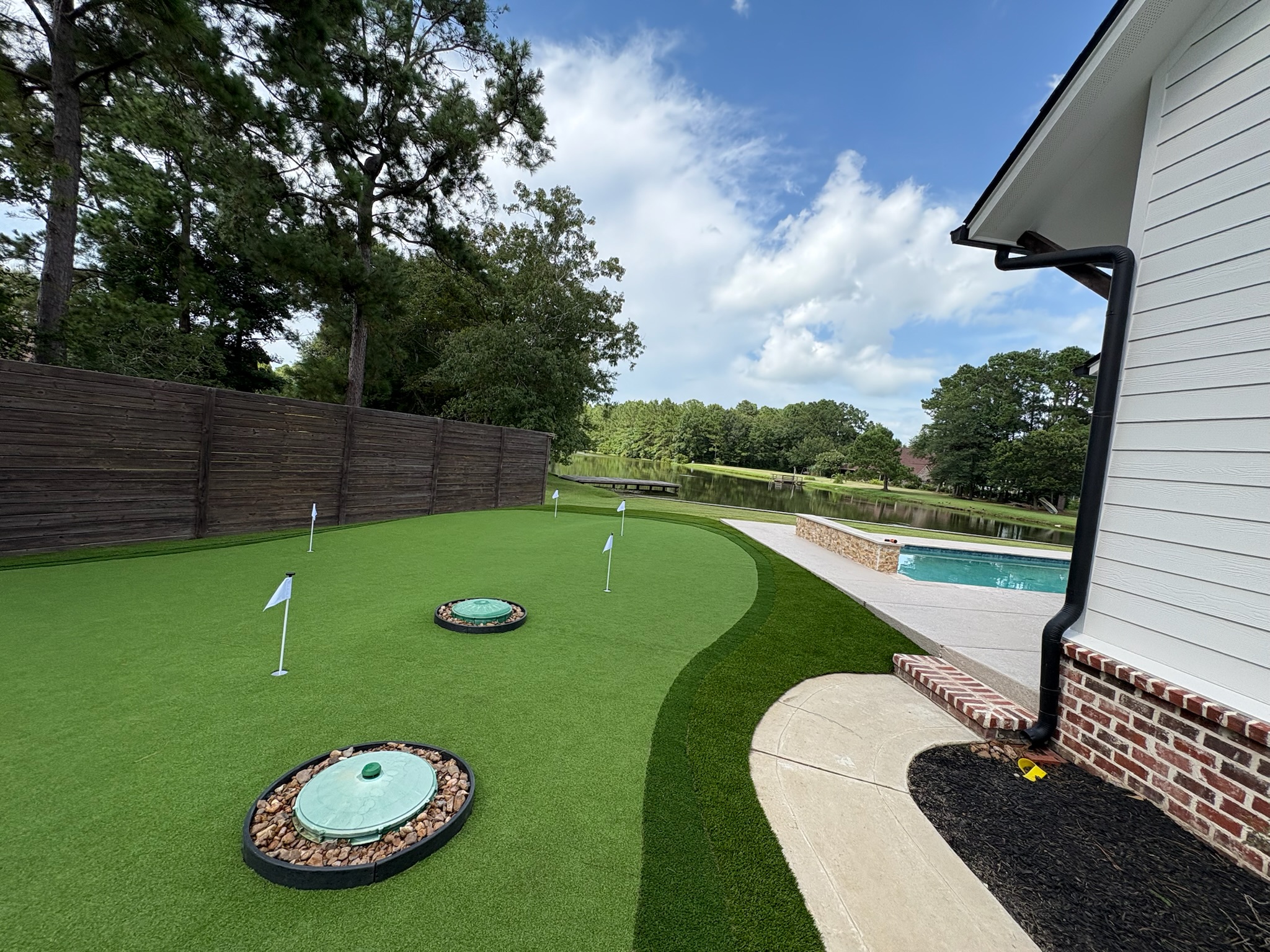 Tour Greens Dallas synthetic putting green installation project