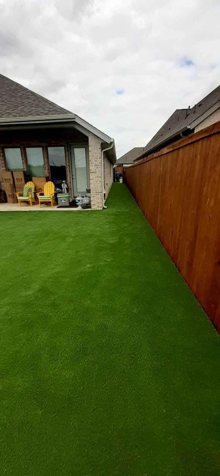 Artificial Grass in Front Yard